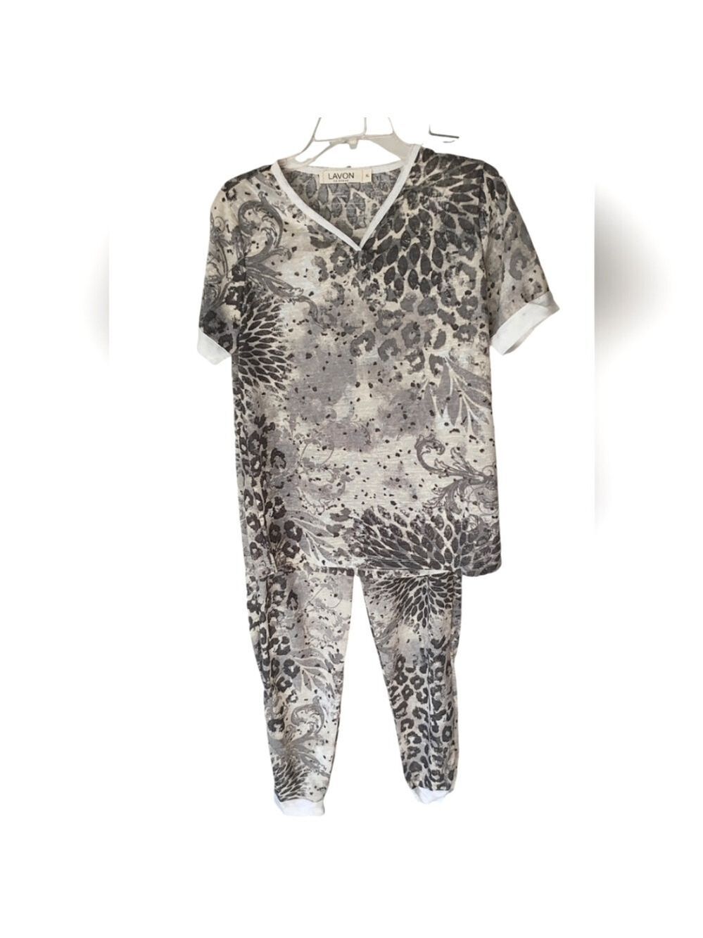 LAVON Cotton Blend 2 Piece Pajamas Short Sleeve Animal Print Size XL NWOT